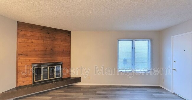 Building Photo - 3516 11th Ave S