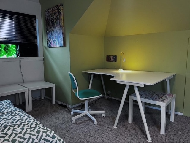 Building Photo - 405 W Drew St