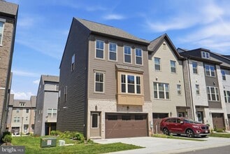 Building Photo - 16912 St William Wy
