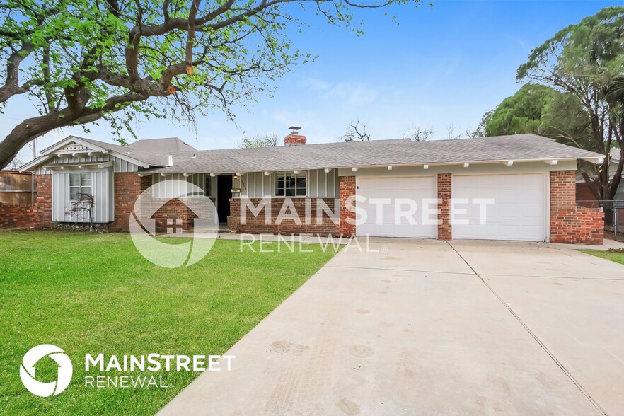 Building Photo - 2904 Huntleigh Dr