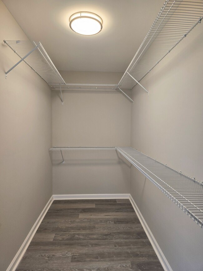 Building Photo - 2327 Tobacco Rd