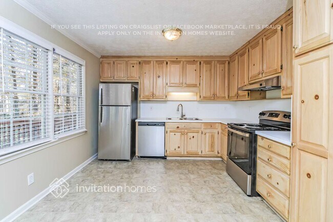 Building Photo - 2007 Laurel Cove