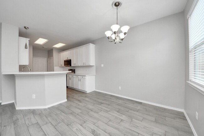 Building Photo - 16850 Brooktondale Ct