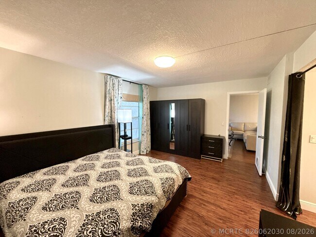 Building Photo - 2828 Casita Way