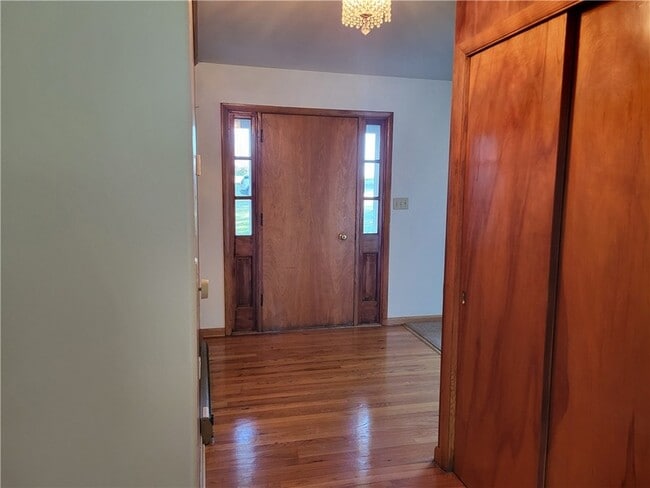 Building Photo - 316 Bullcreek Rd