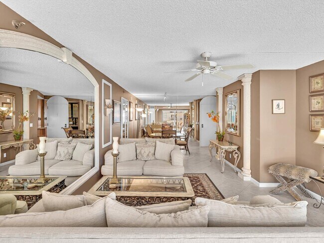 Building Photo - 4505 S Ocean Blvd