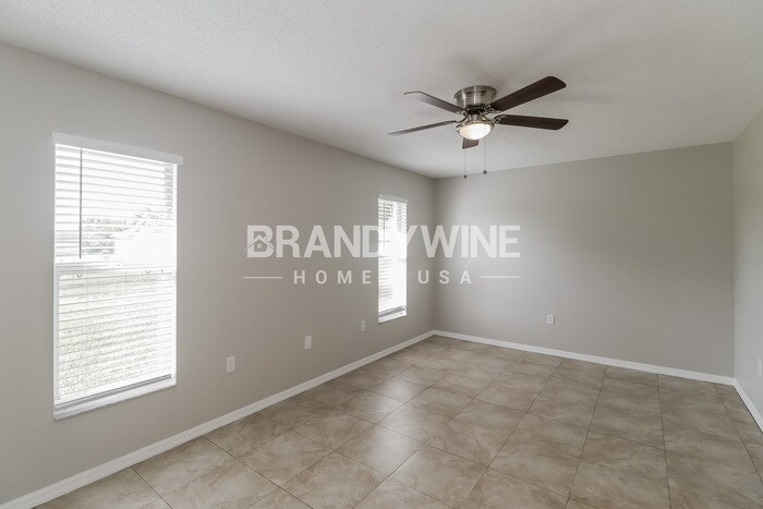 Building Photo - 2542 Jennifer Dr