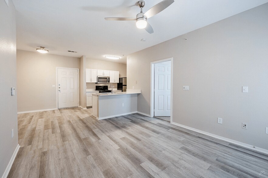Building Photo - Arioso Apartments and Townhomes