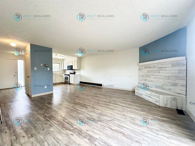 Building Photo - 527 Smithridge Park