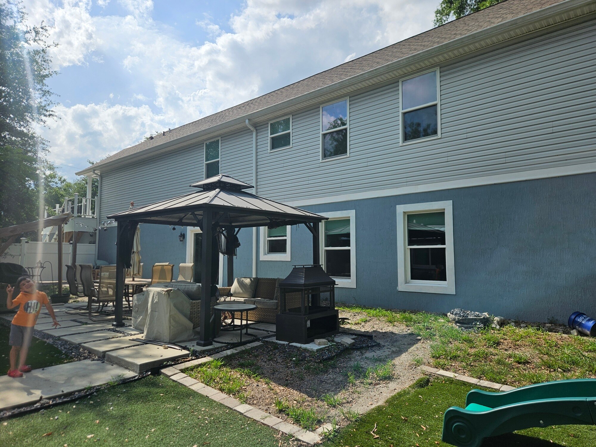 Building Photo - 716 N Warfield Ave
