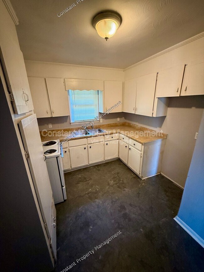 Building Photo - 141 Ruby Dr