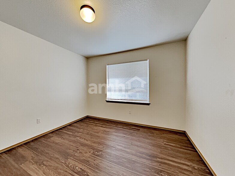 Building Photo - 18710 17th Avenue Ct E