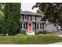 Building Photo - 408 15th Ave SW