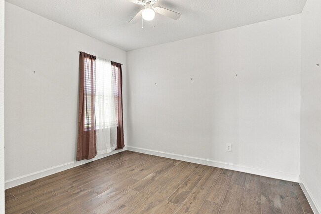 Building Photo - 6628 Homebound Wy