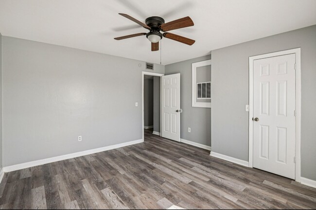 Building Photo - 4495 Frankie Ct