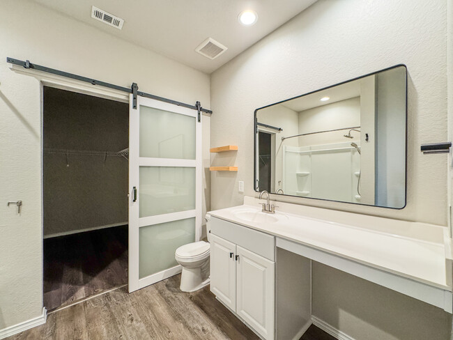 Building Photo - 13019 Heathers Elm