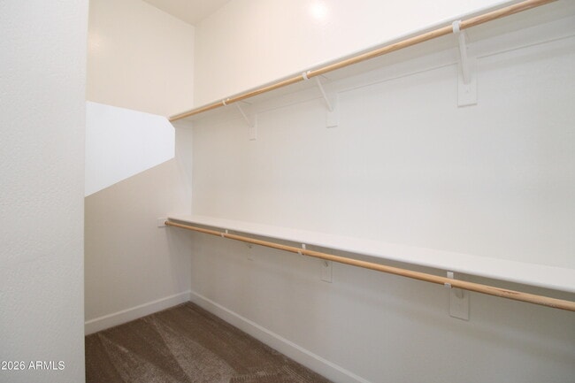 Building Photo - 1024 E Curry Rd