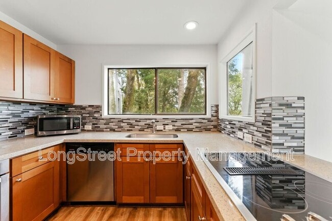 Building Photo - 48 Eagle Crest Dr