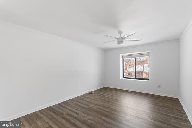 Building Photo - 6476 Sewells Orchard Dr