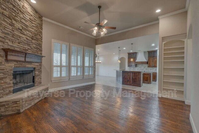 Building Photo - 10280 Mustang Downs Dr