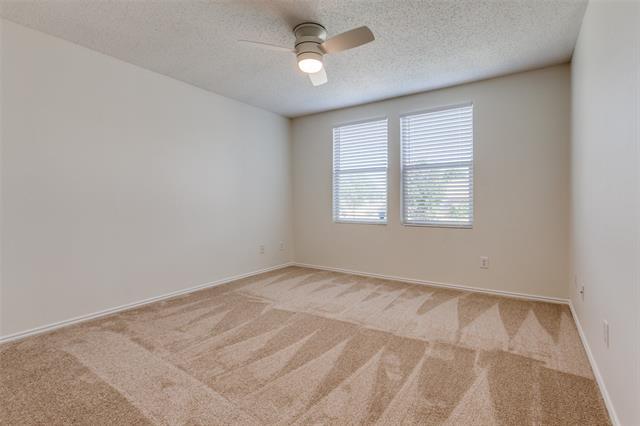 Building Photo - 2613 Salt Maker Way