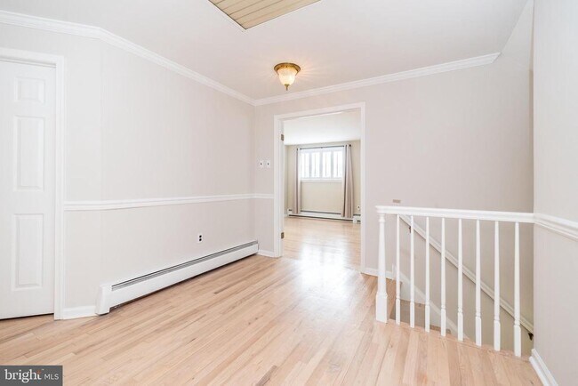 Building Photo - 38 Chestnut Valley Dr