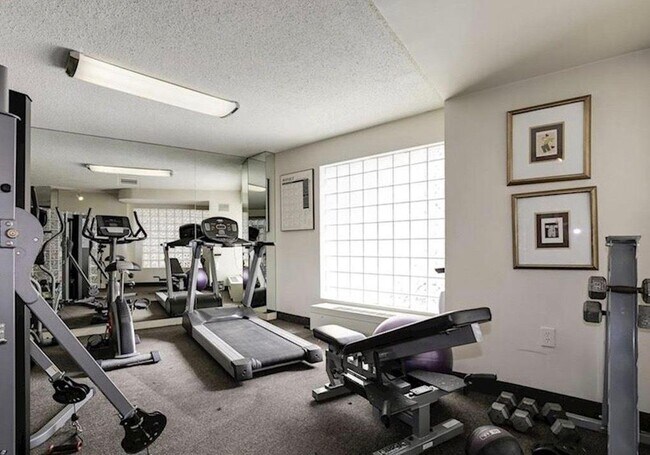 Building Gym - 1239 Vermont Ave NW