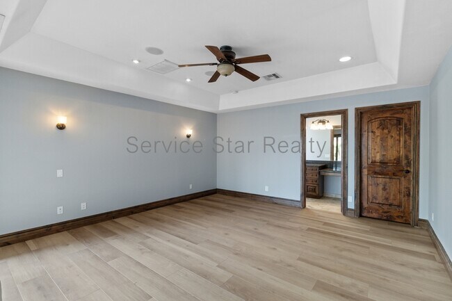 Building Photo - 6540 E Wildcat Dr