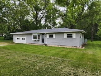 Building Photo - Shawnee Country Rental – 3 Bed, 1 Bath Hom...
