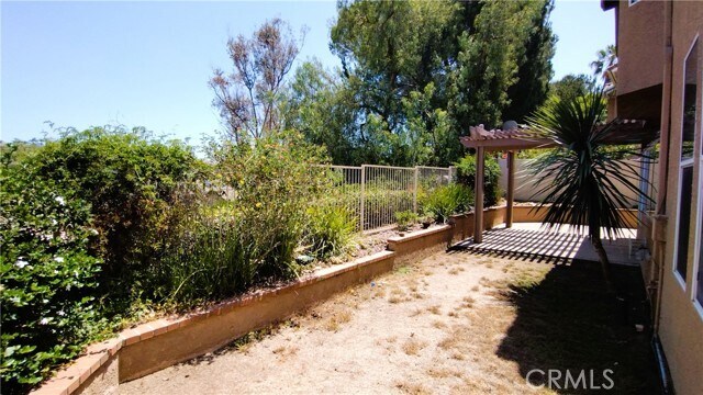 Building Photo - 15 Tanglewood