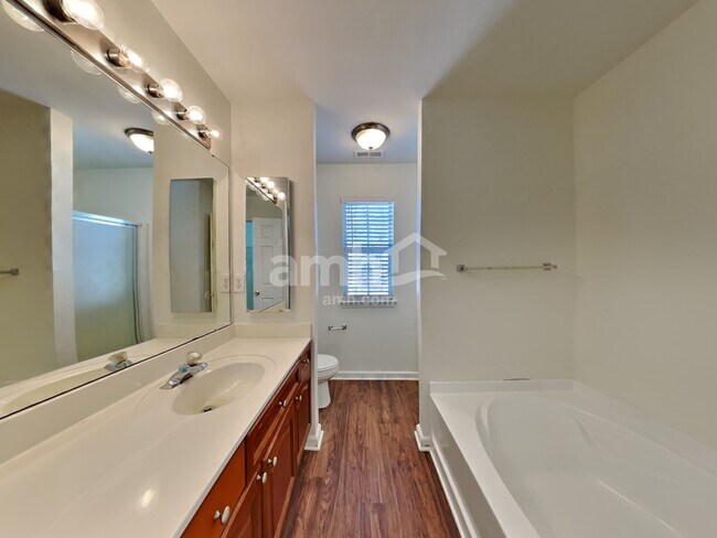 Building Photo - 11405 Hawk Roost Court