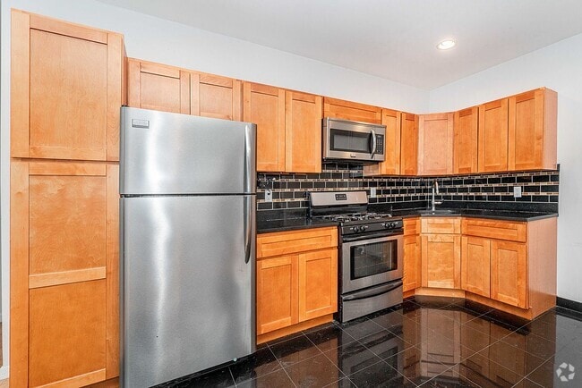 Building Photo - 2122 43rd St