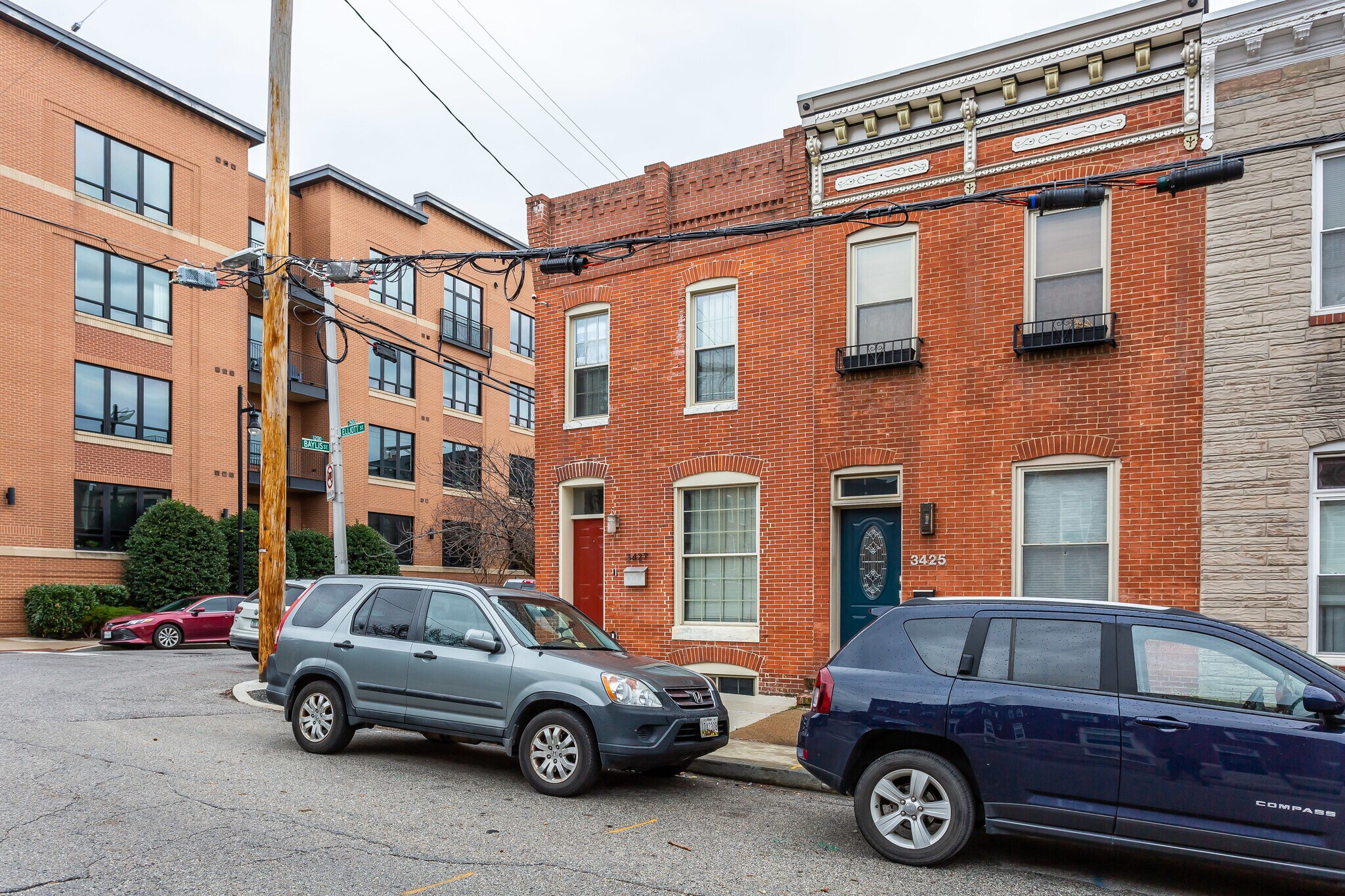 Building Photo - 3427 Elliott St