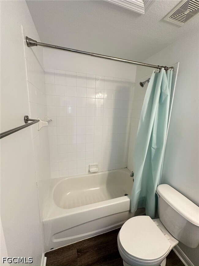 Building Photo - 9419 Ivy Brook Run