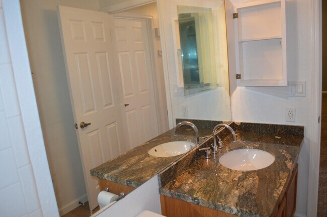 2nd bathroom - 5640 E Bell Rd