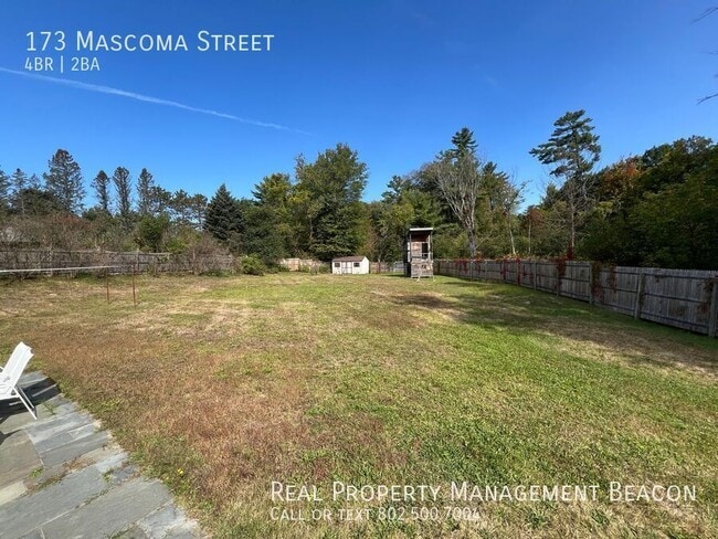 Building Photo - 173 Mascoma St