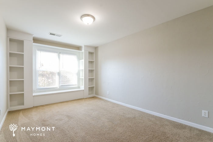 Building Photo - 1445 Windsong Park Dr NE