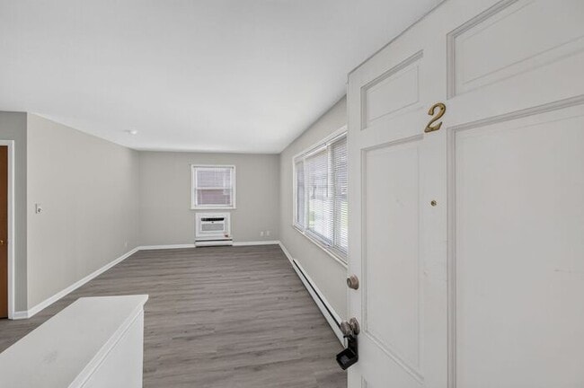 Building Photo - 5801 W 25th St