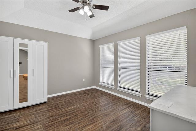 Building Photo - 1809 Greenbend Dr