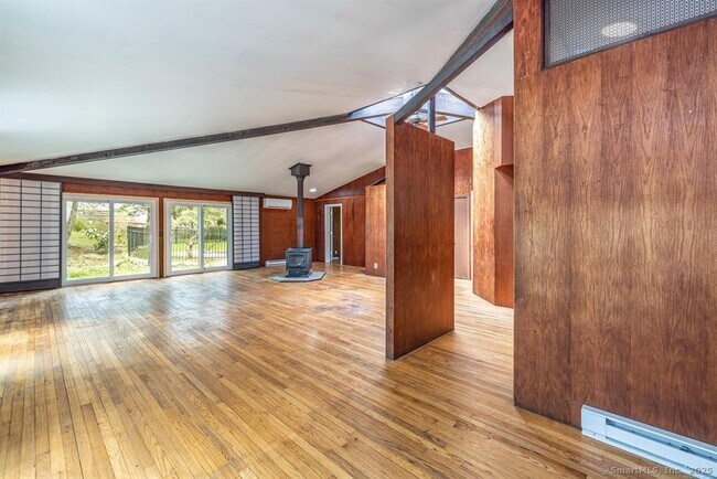 Building Photo - 141 Gurleyville Rd
