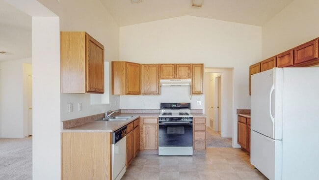 Building Photo - Lovely 3 bedroom home in convenient location.