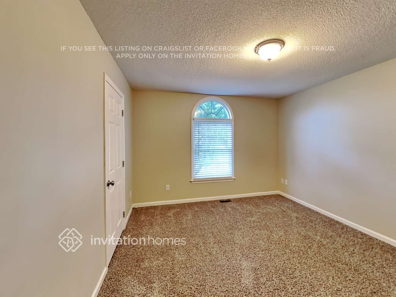 Building Photo - 303 Pamela Pl