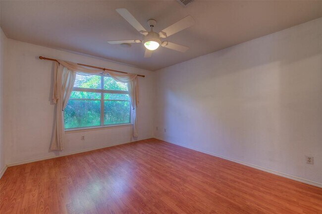 Building Photo - 13500 Dulles Ave