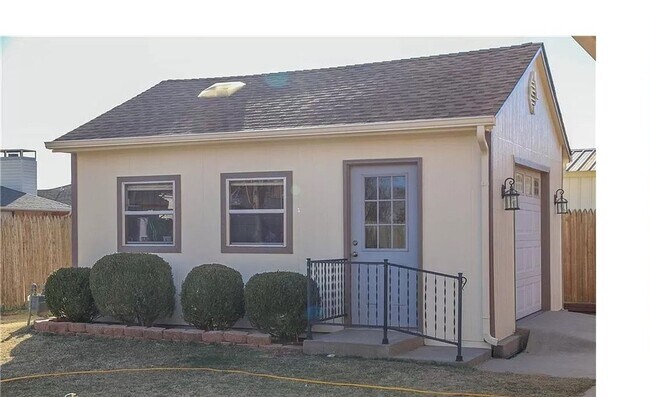 Building Photo - Updated Gem with Shop & Storm Shelter