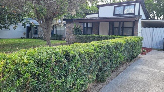 Building Photo - 1103 Errol Pl Cir