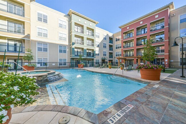 Building Photo - 1711 Old Spanish Trl