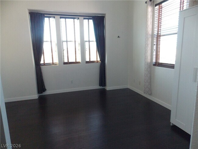 Building Photo - 1208 Olivia Pkwy