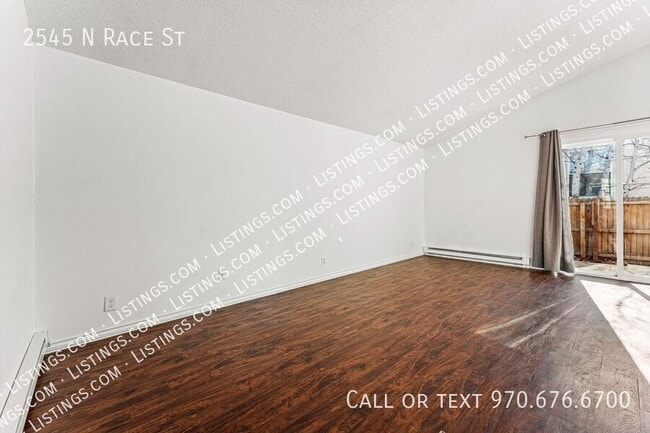 Building Photo - 2545 N Race St