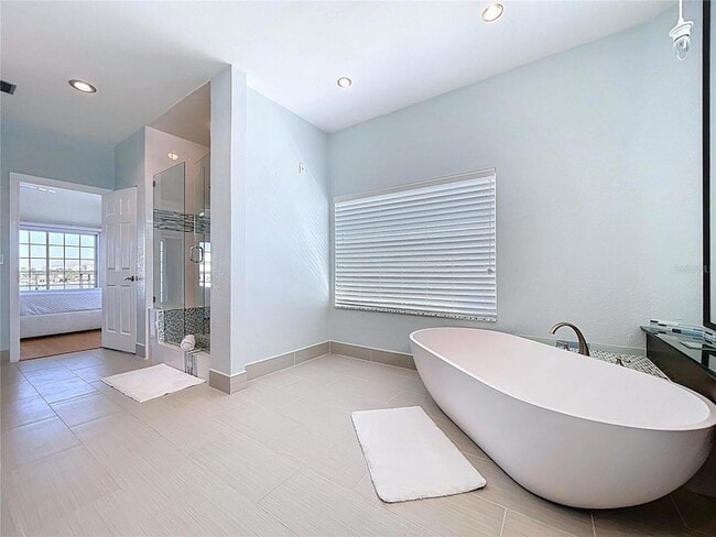 Building Photo - 8485 Blind Pass Dr