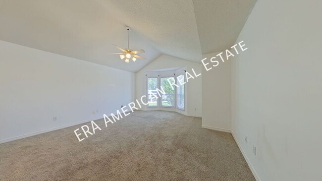 Building Photo - 412 Springate Ct